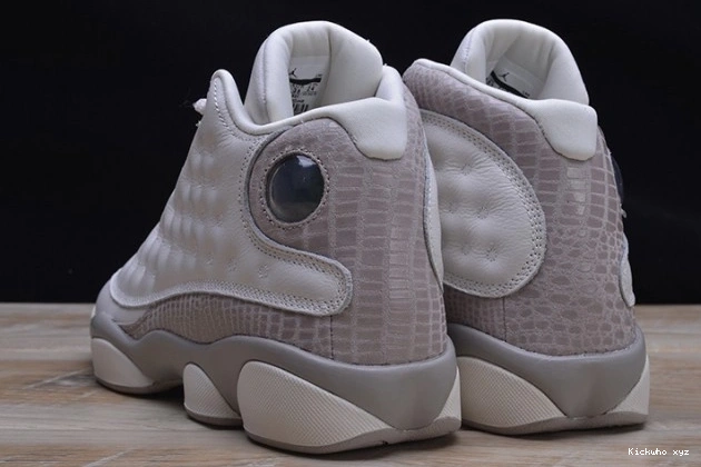 AQ1757-004 Air Jordan mens Retro 13 
